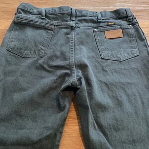 Wrangler jeans NWOT size 36-38